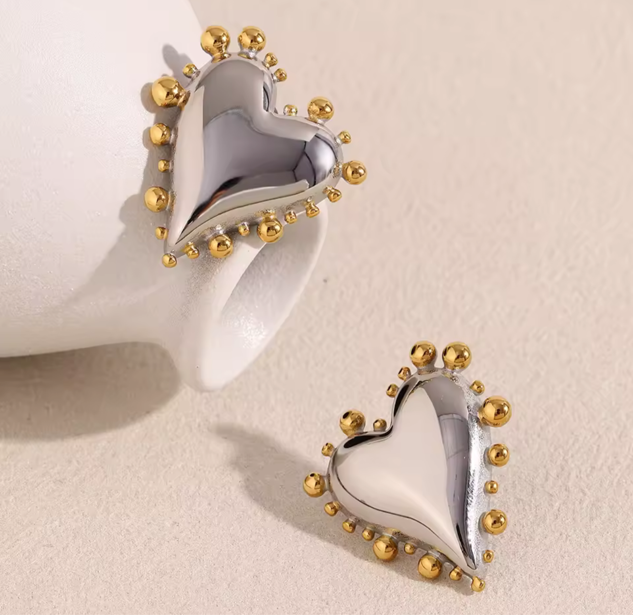 LOVESPELL STUDS